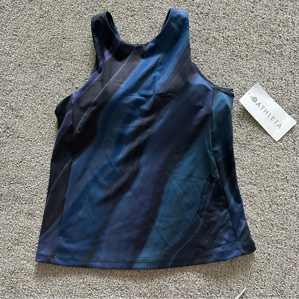 NWT Athleta Lightning Print Support‎ Top size Small